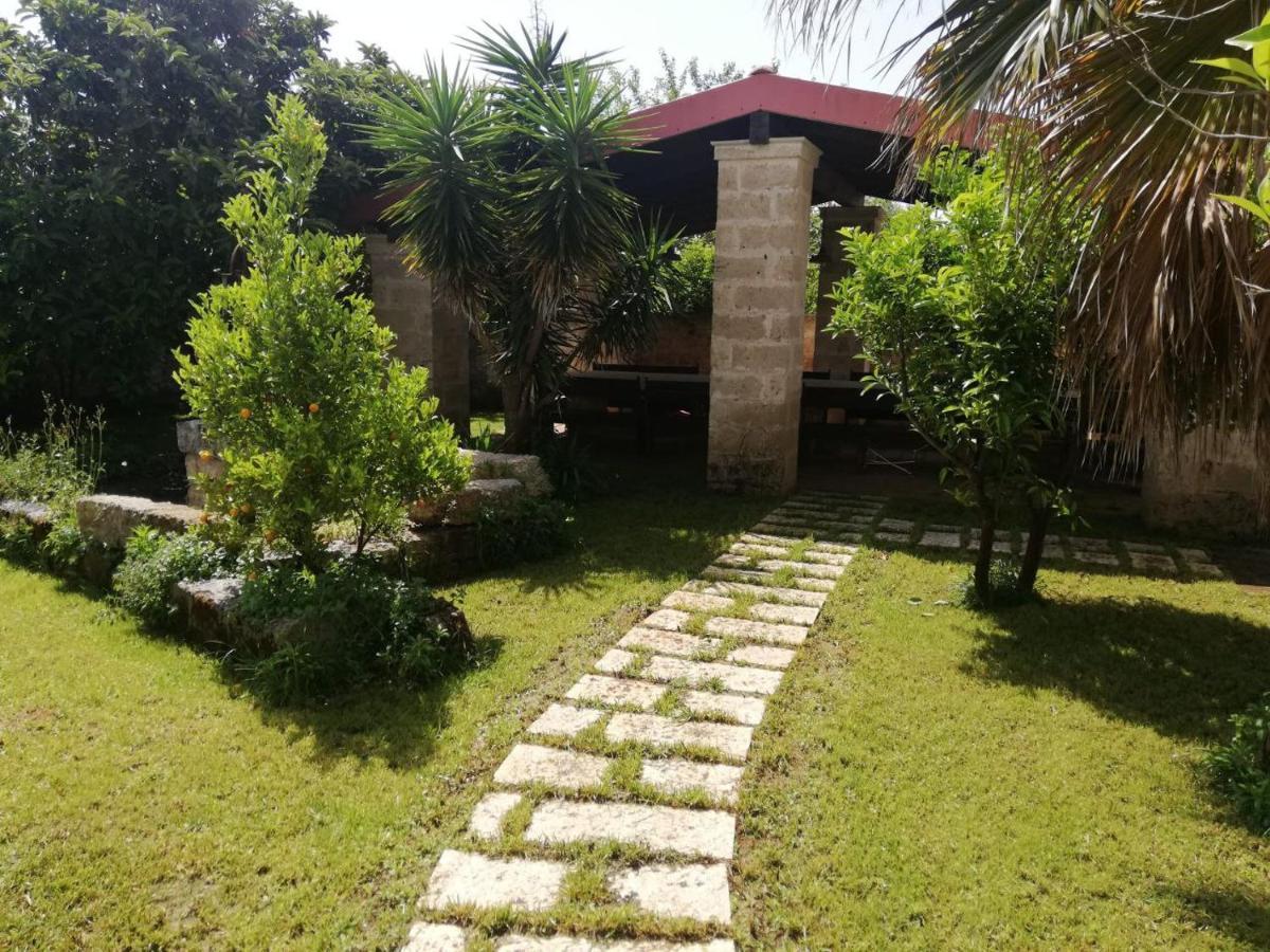 B&B La Seta Rossa Galatone Εξωτερικό φωτογραφία