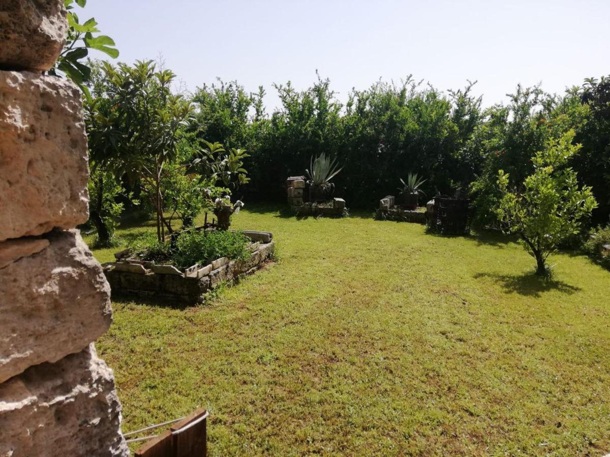 B&B La Seta Rossa Galatone Εξωτερικό φωτογραφία